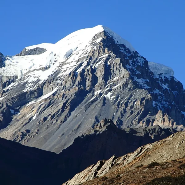 Chulu West Peak Climbing
