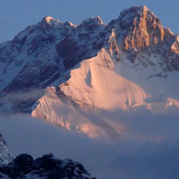 Kanchenjunga View Banner